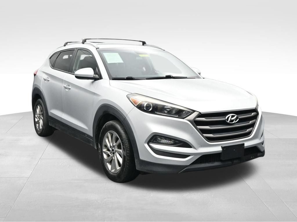 Used 2016 Hyundai Tucson SE w/ Option Group 02 AWD/4WD image 7