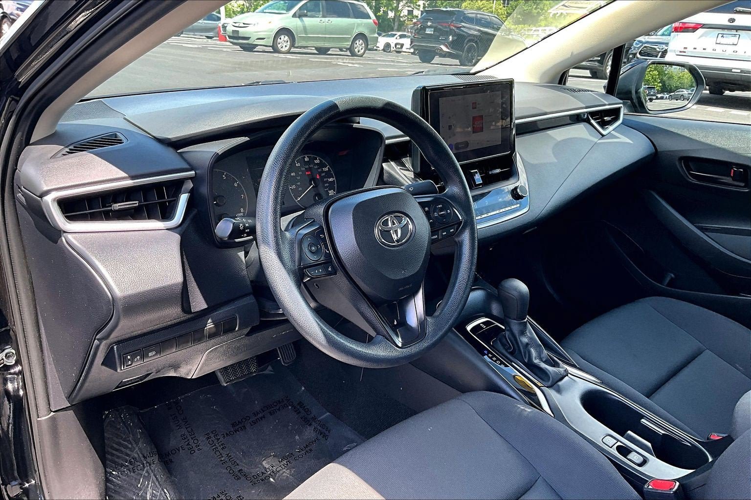 Used 2024 Toyota Corolla LE FWD image 13