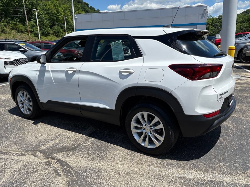 Certified 2023 Chevrolet TrailBlazer LS FWD image 3