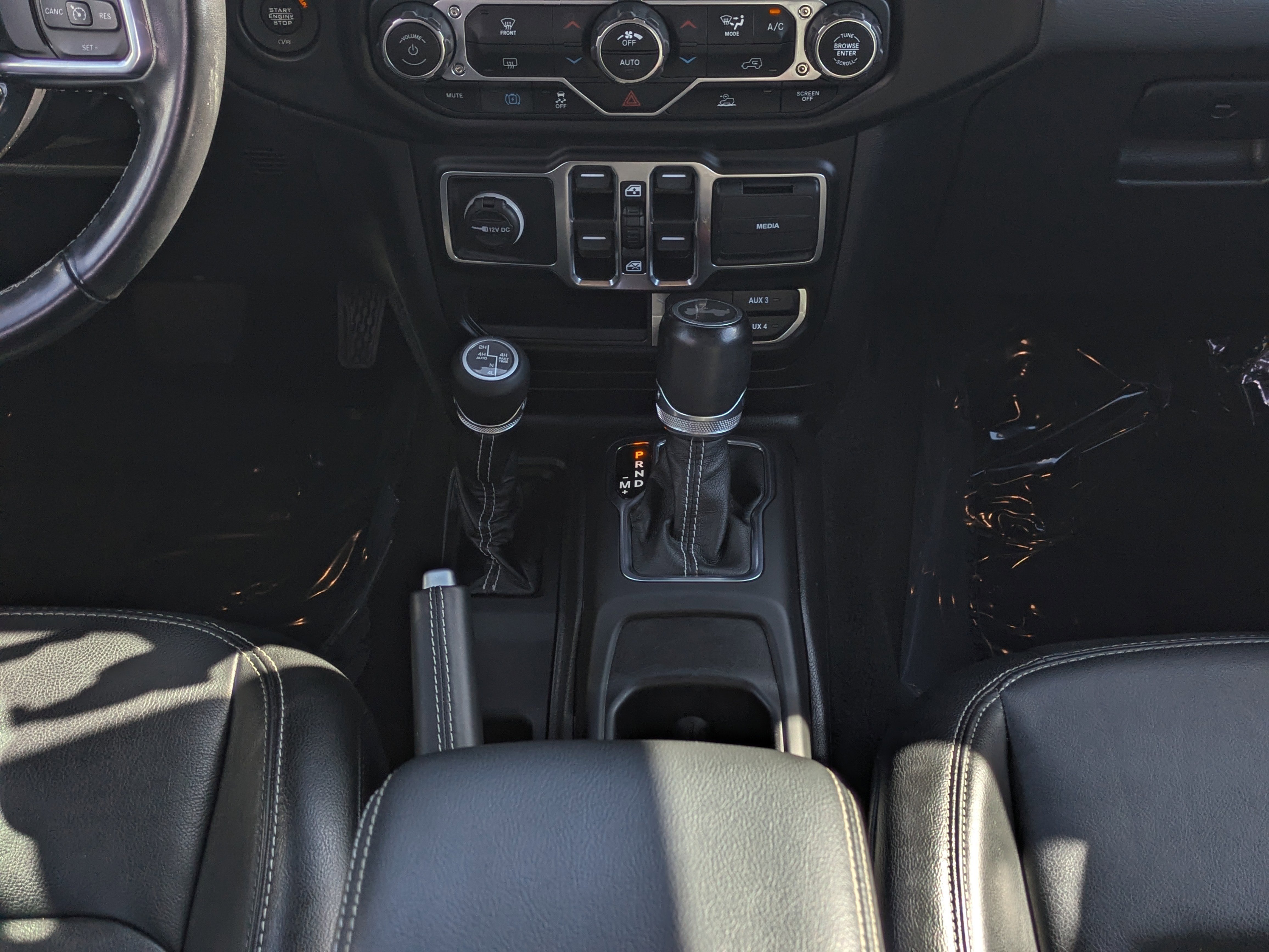 Used 2021 Jeep Wrangler Unlimited Sahara image 19