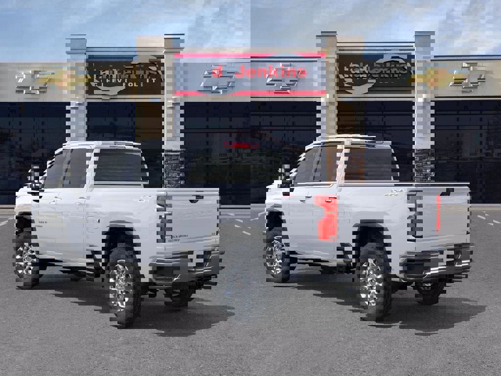 New 2026 Chevrolet Silverado 3500 LTZ image 3