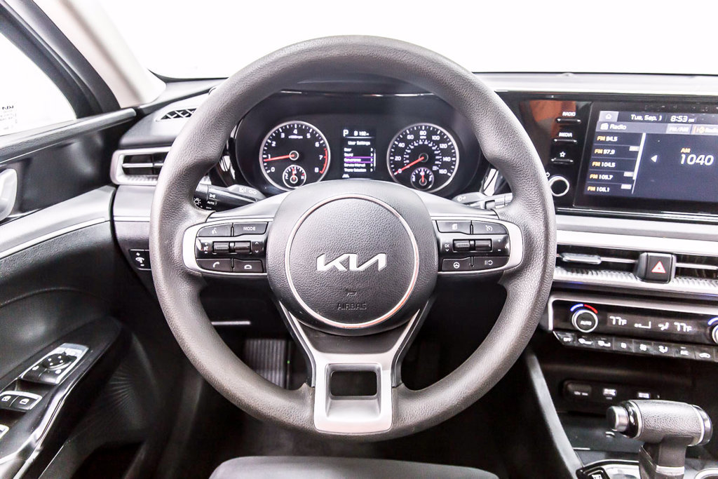Used 2023 Kia K5 LXS FWD image 19
