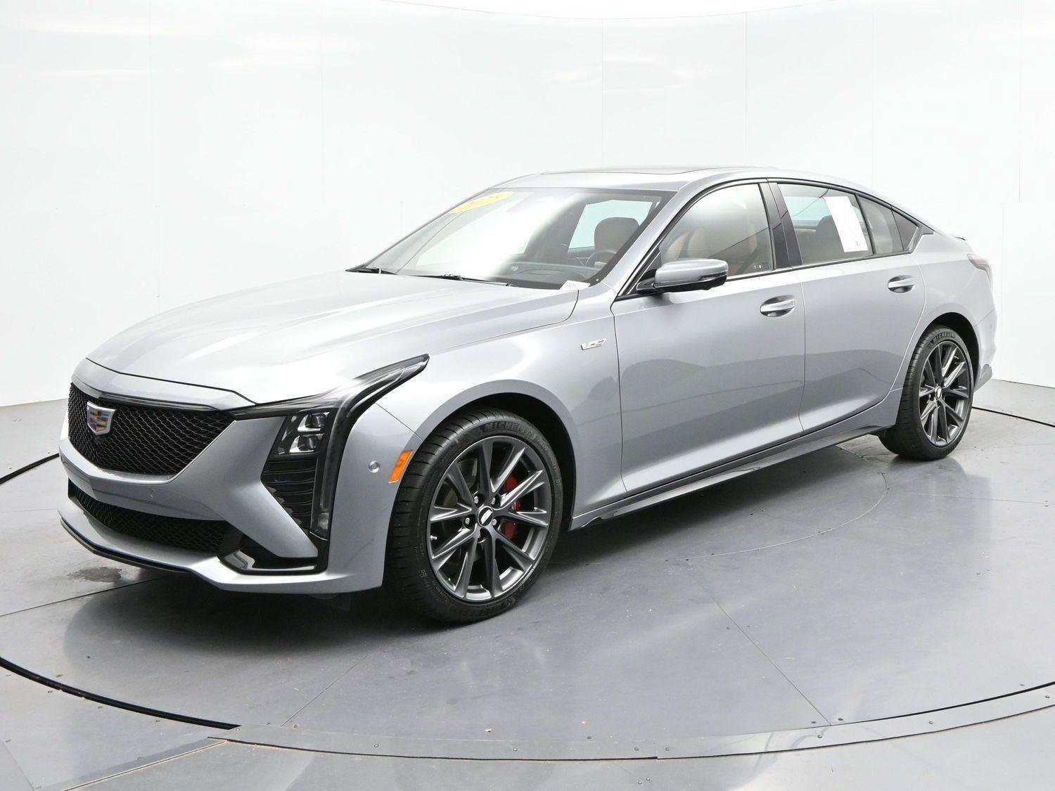 Certified 2025 Cadillac CT5 V w/ Platinum Package AWD/4WD image 3