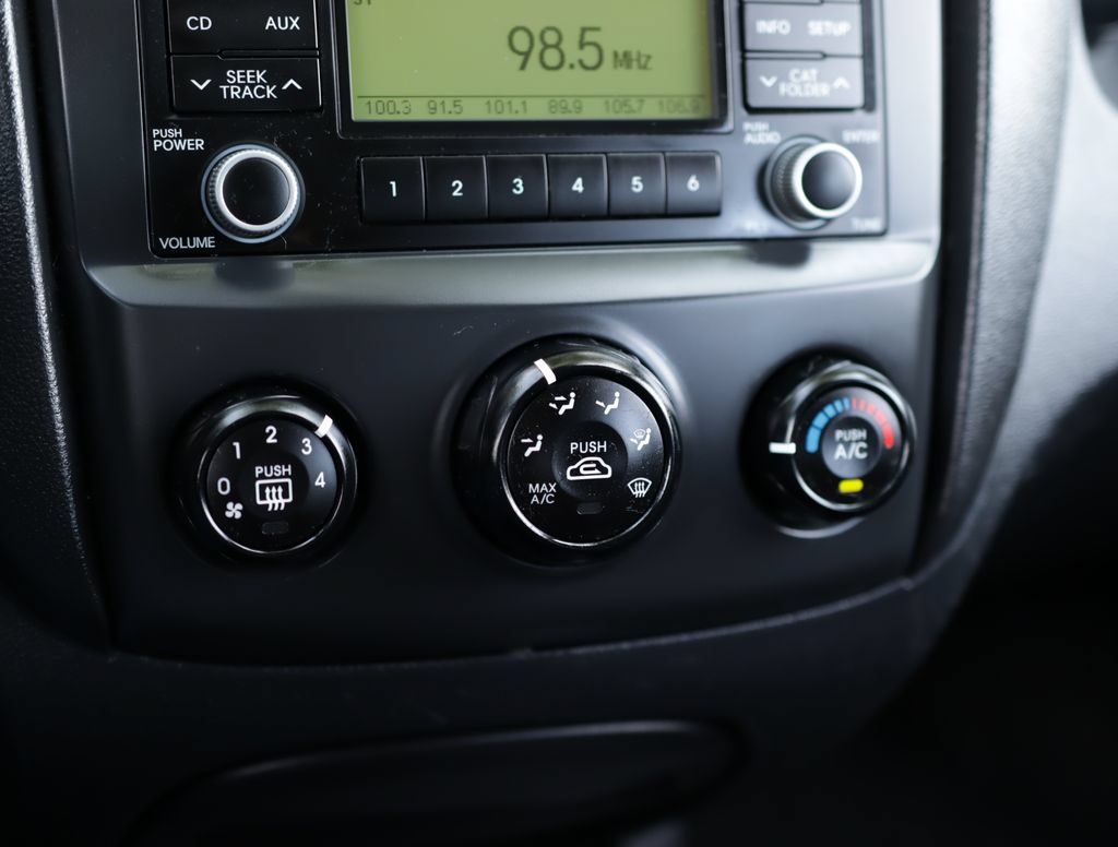 Used 2009 Kia Sportage LX FWD image 15