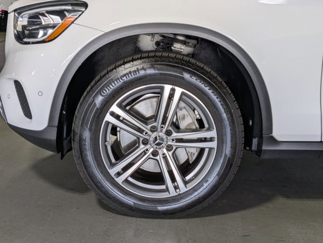 Used 2021 Mercedes-Benz GLC 300 4MATIC image 22