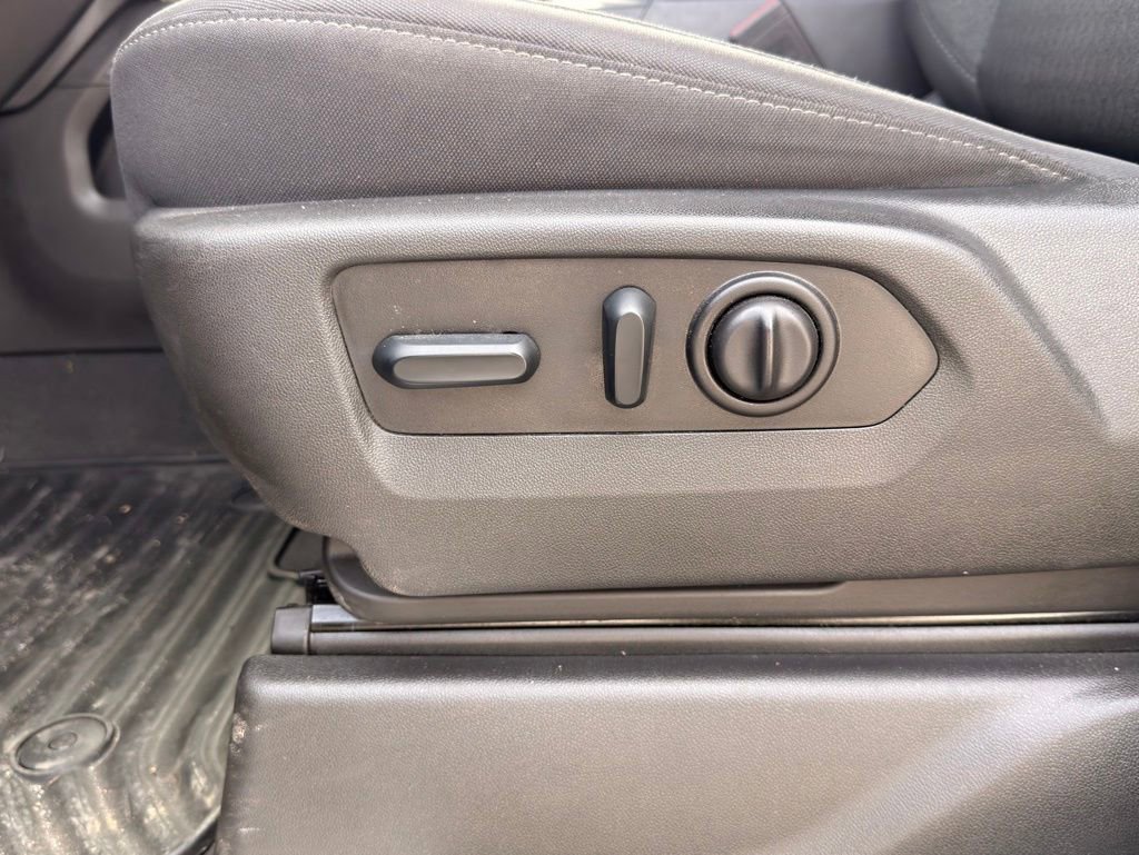 Used 2022 Chevrolet Silverado 1500 RST w/ Safety Package image 28