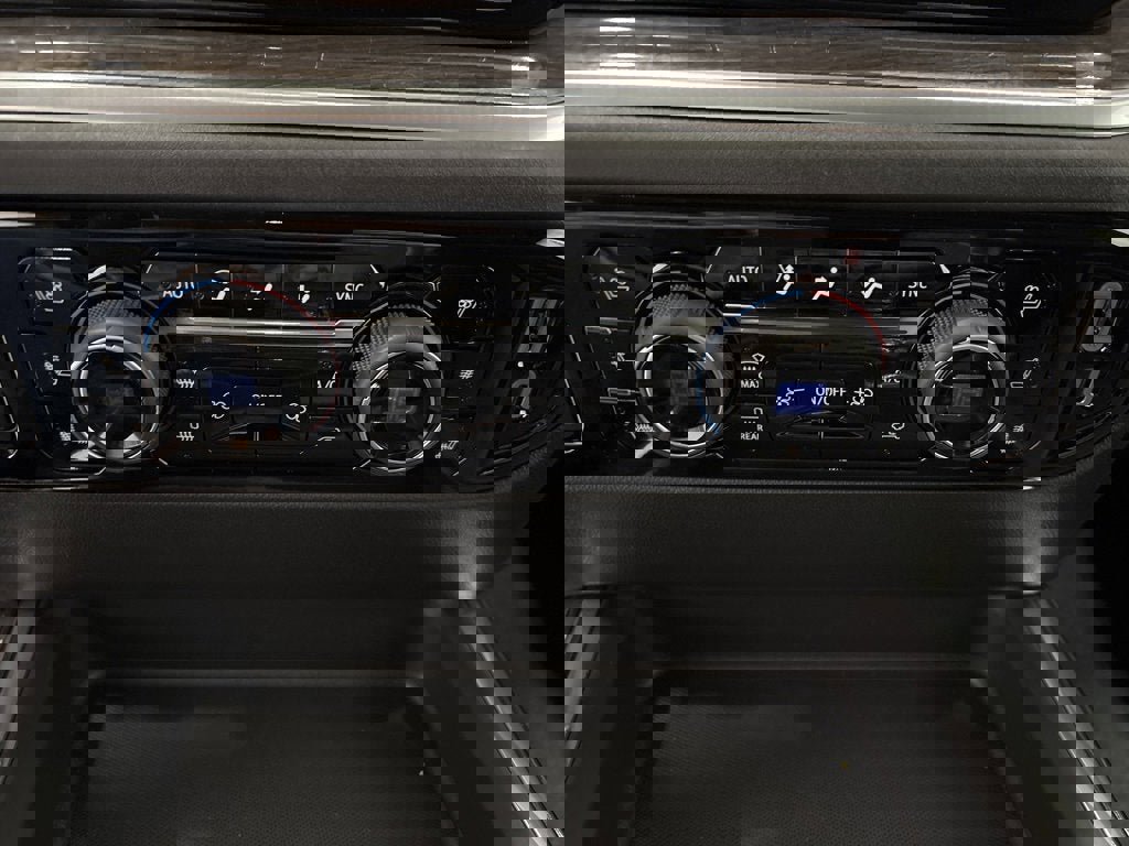 New 2026 Chevrolet Silverado 3500 LTZ w/ LTZ Plus Package image 24