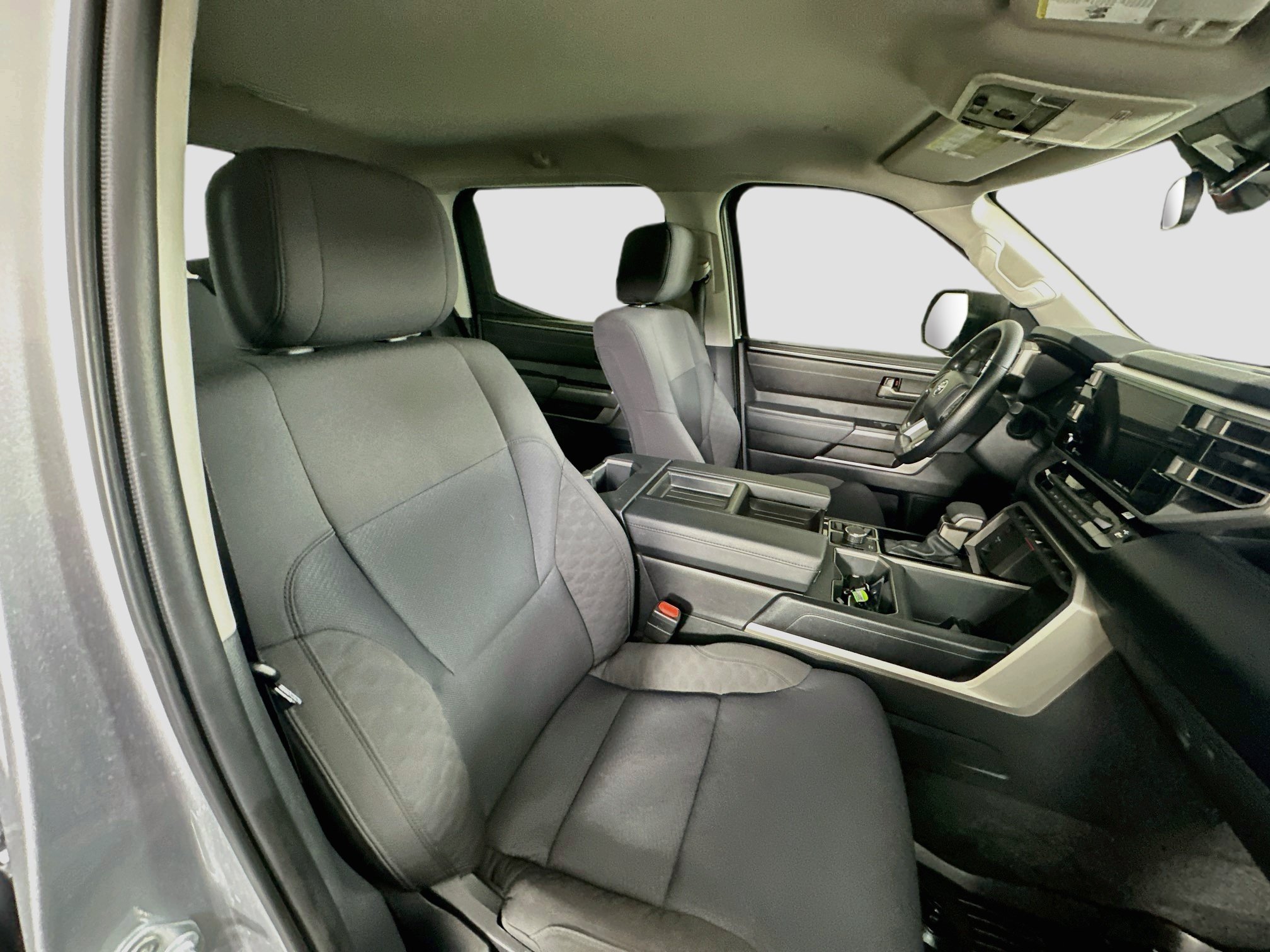 Used 2023 Toyota Tundra SR5 AWD/4WD image 30