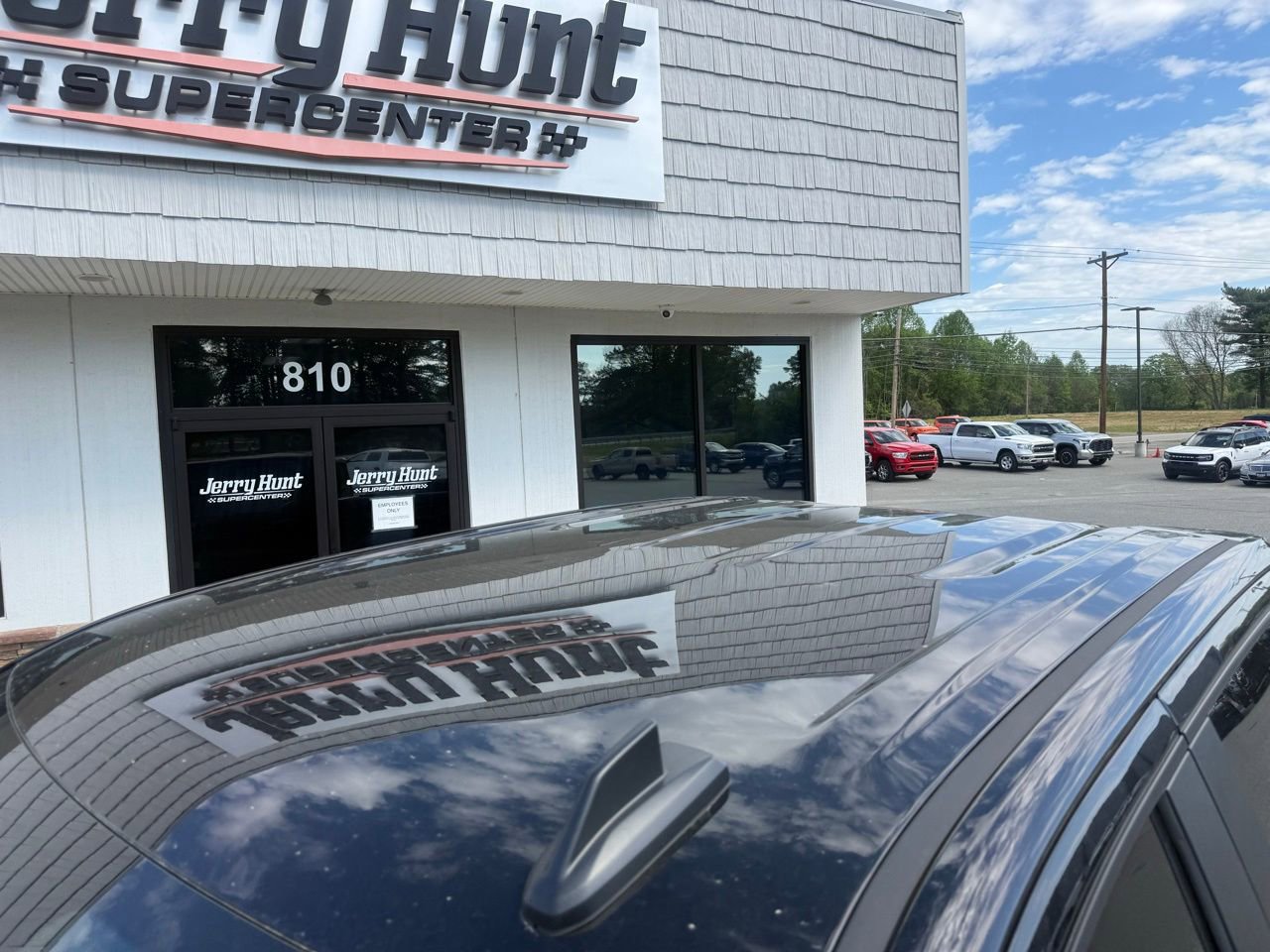 Used 2024 GMC Sierra 1500 Pro w/ Graphite Edition image 11