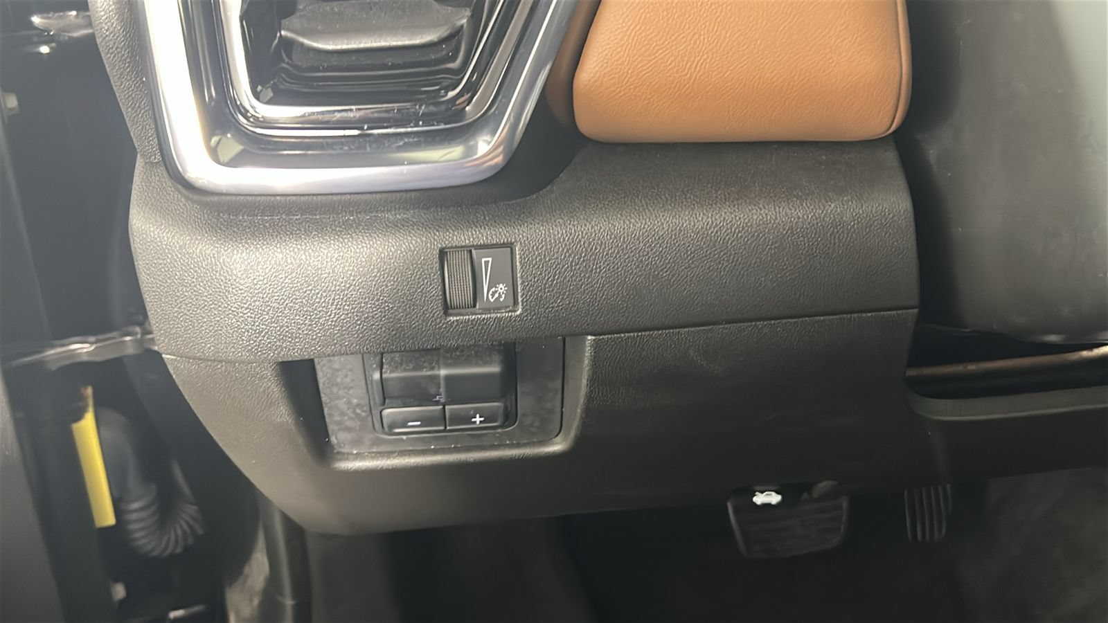 Used 2023 GMC Canyon AT4 AWD/4WD image 22