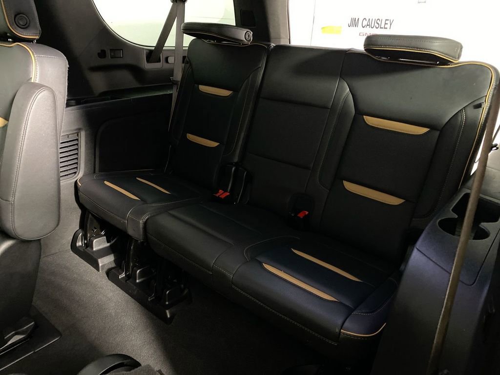 Used 2023 GMC Yukon XL AT4 w/ AT4 Premium Plus Package image 23