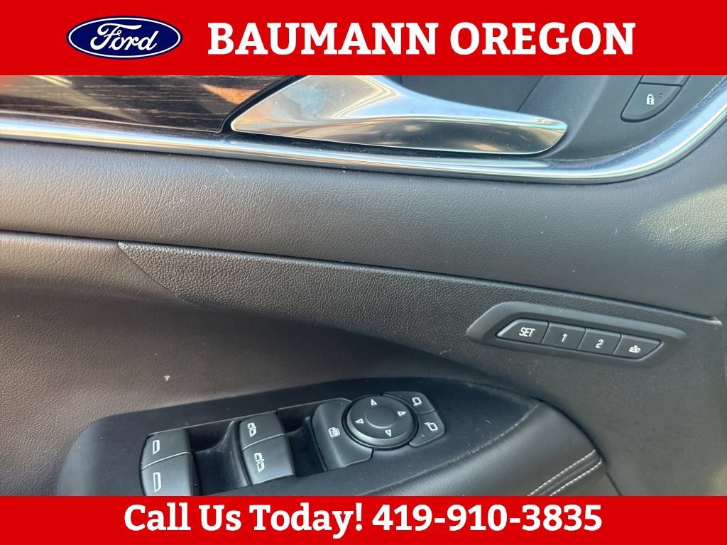 Used 2017 Buick LaCrosse Essence w/ Sun and Shade Package FWD image 21