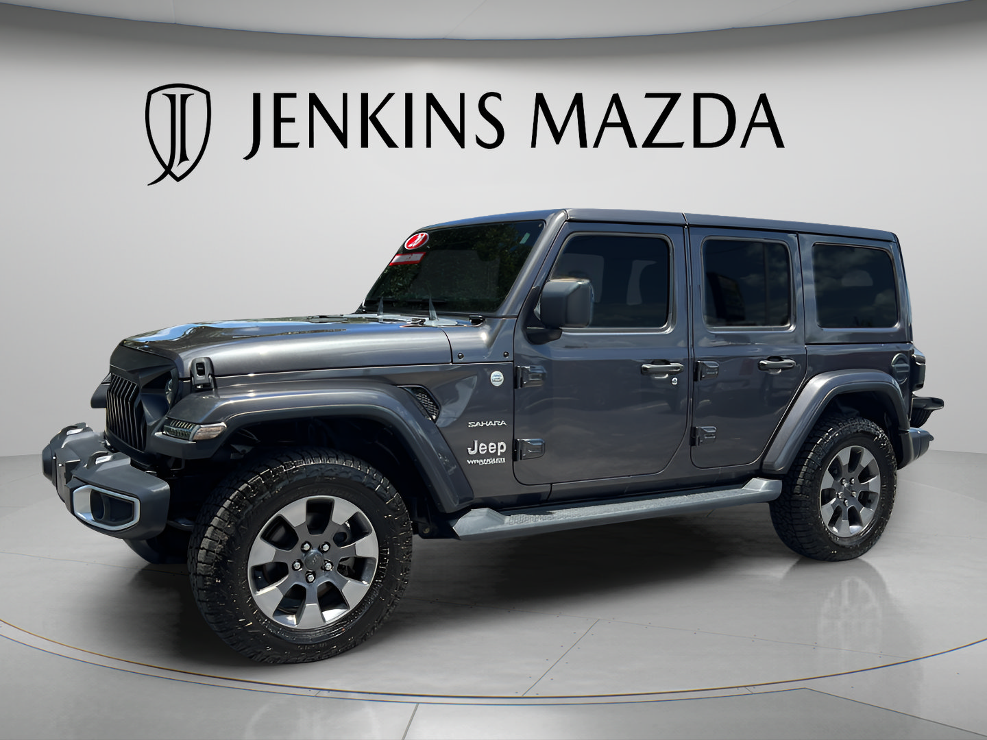 Used 2020 Jeep Wrangler Unlimited Sahara AWD/4WD image 3