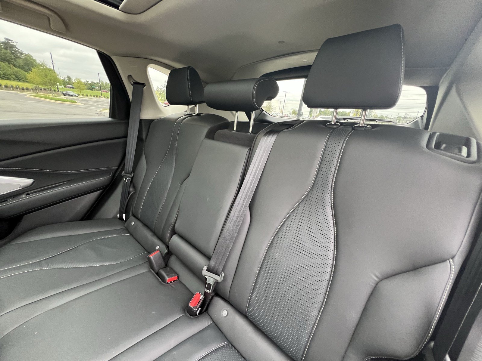 Used 2022 Acura RDX w/ Technology Package FWD image 33