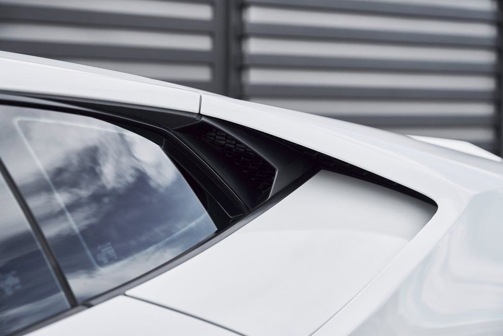 Used 2020 Lamborghini Huracan EVO image 7