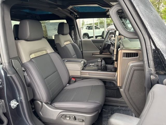 New 2025 GMC Hummer EV 2X image 24