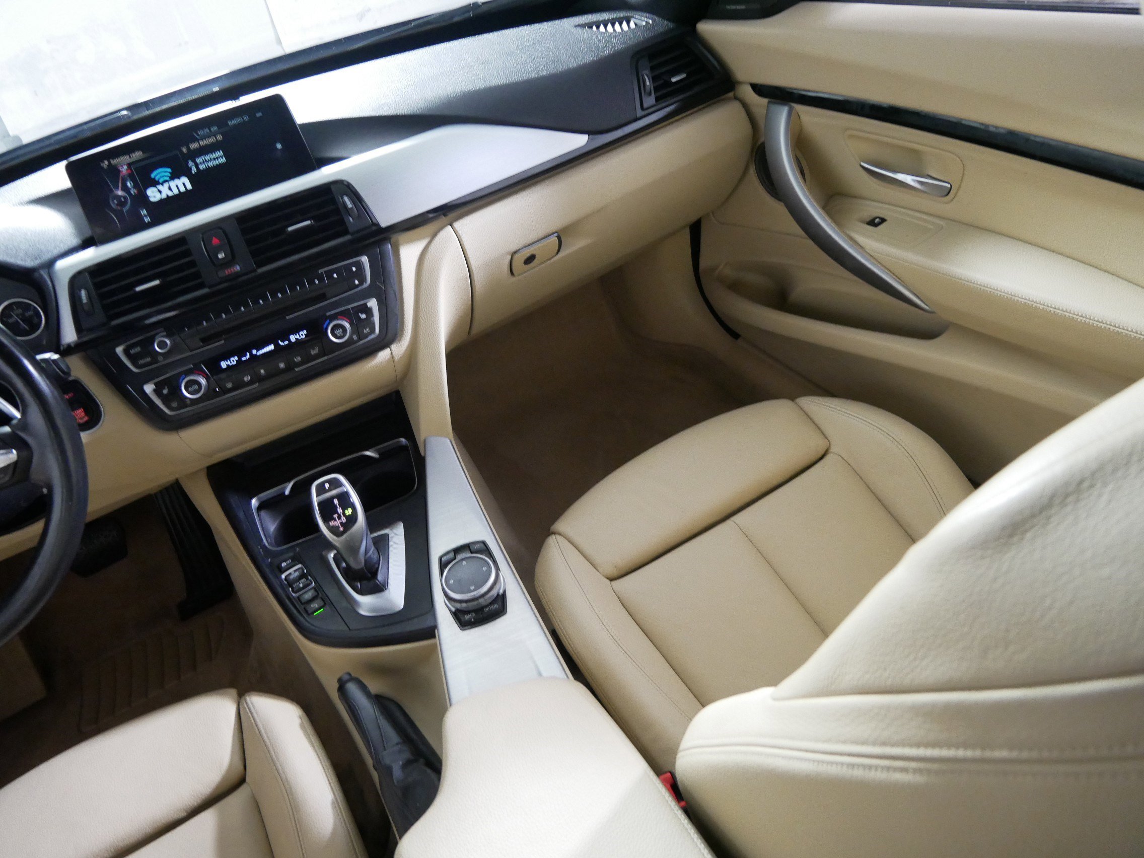 Used 2016 BMW 335i Gran Turismo xDrive image 11