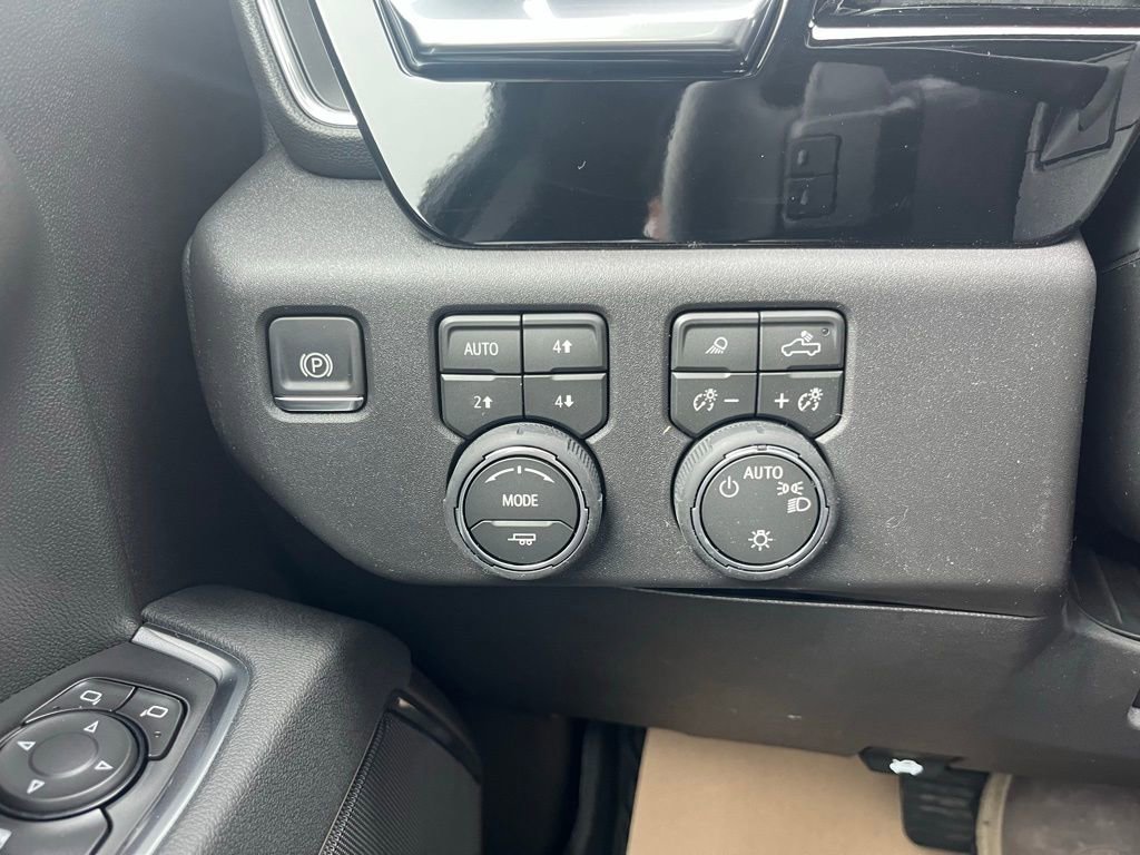 New 2026 Chevrolet Silverado 1500 LT image 20