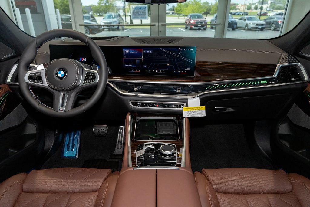 New 2027 BMW X6 M60i w/ Climate Comfort Package AWD/4WD image 2
