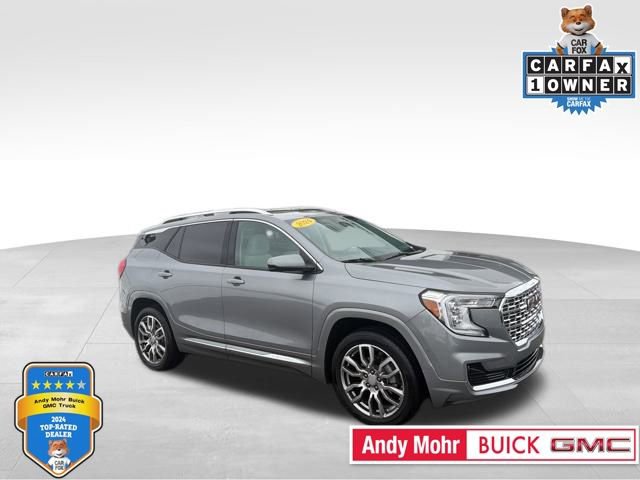 Used 2024 GMC Terrain Denali w/ Denali Premium Package image 1