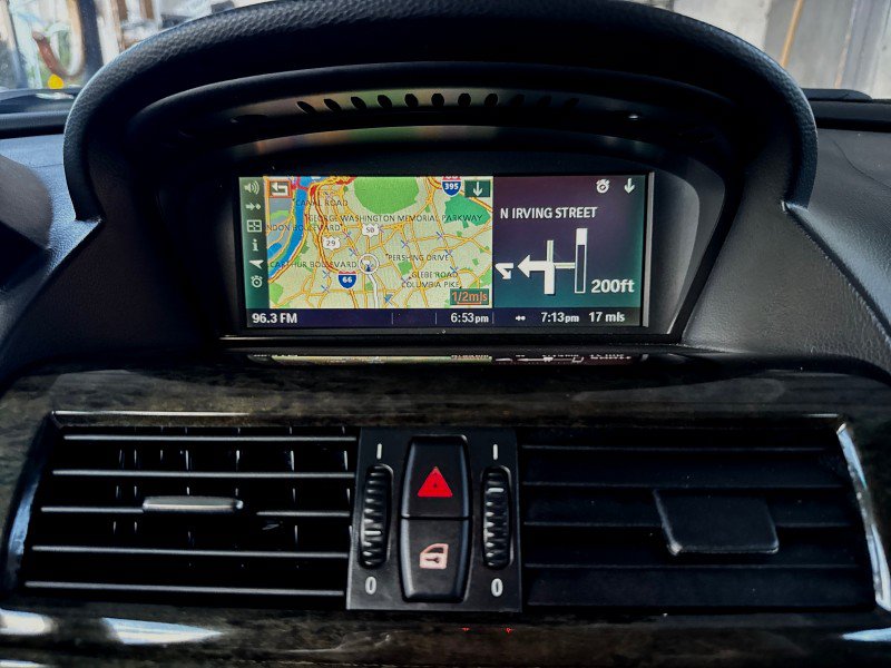 Used 2006 BMW 650i Coupe RWD image 21