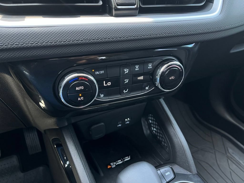 New 2026 Chevrolet TrailBlazer LT w/ Convenience Package AWD/4WD image 18
