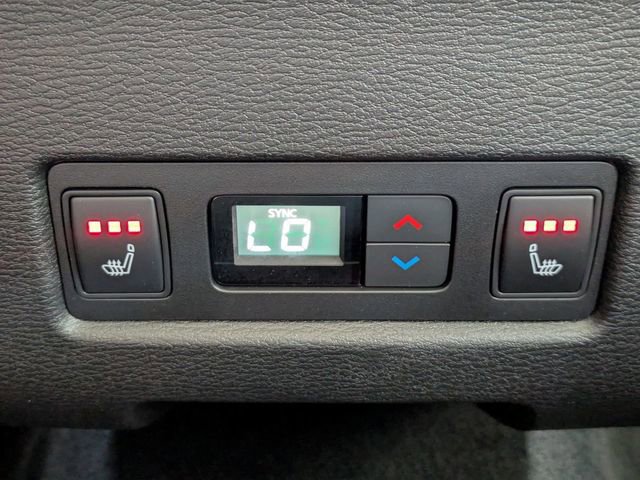 New 2026 Mitsubishi Outlander SEL FWD image 16