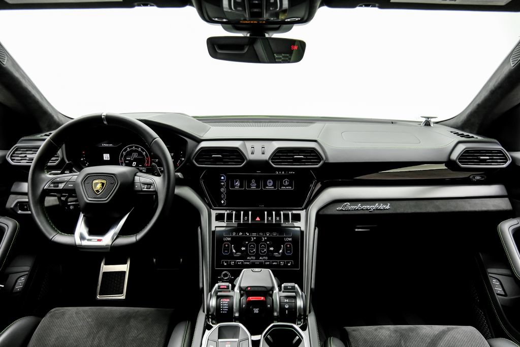 Used 2023 Lamborghini Urus S AWD/4WD image 17