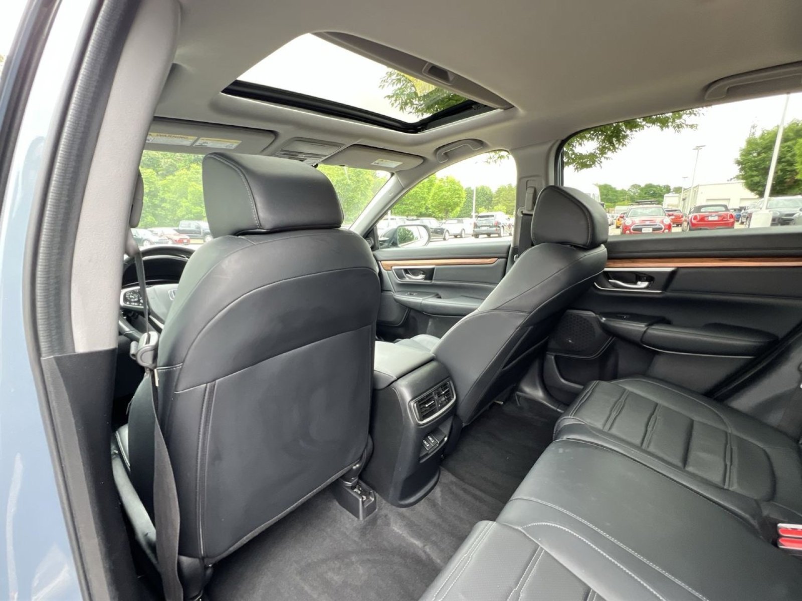 Used 2021 Honda CR-V Touring image 27