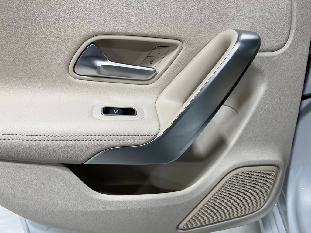 Certified 2022 Mercedes-Benz CLA 250 4MATIC image 24