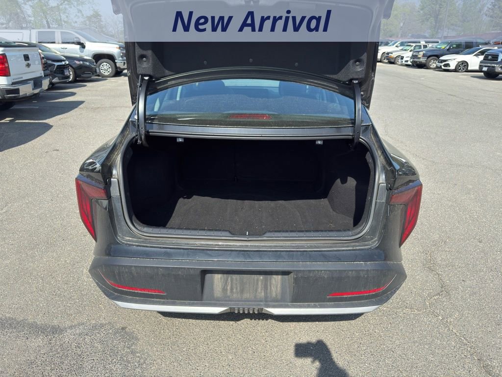 Used 2025 Kia K4 LXS image 6