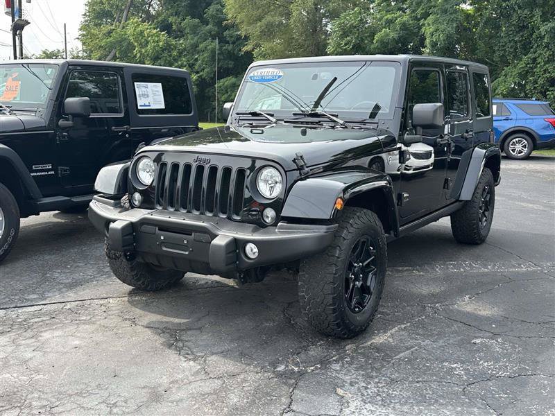 Used 2016 Jeep Wrangler Unlimited Sahara AWD/4WD image 4