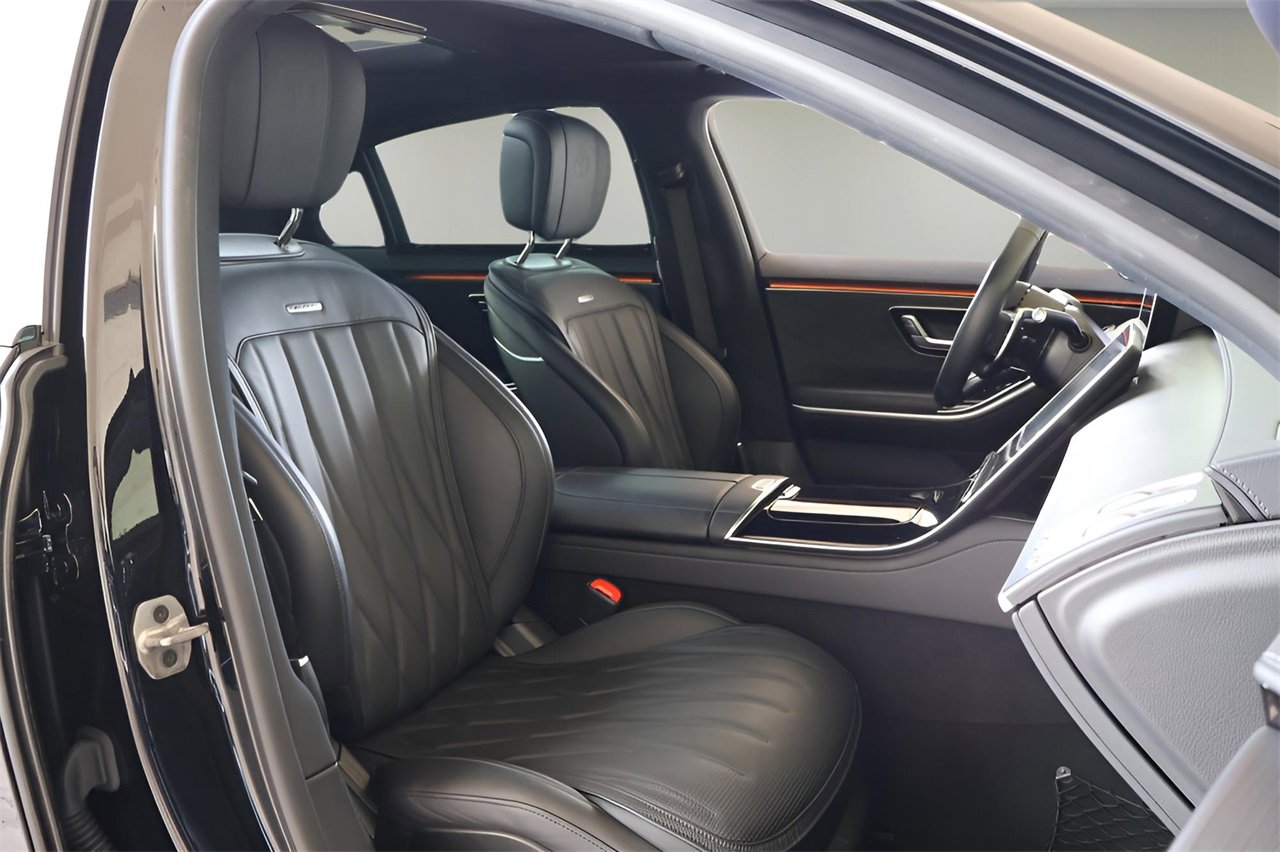 Used 2025 Mercedes-Benz S 63 AMG S image 18