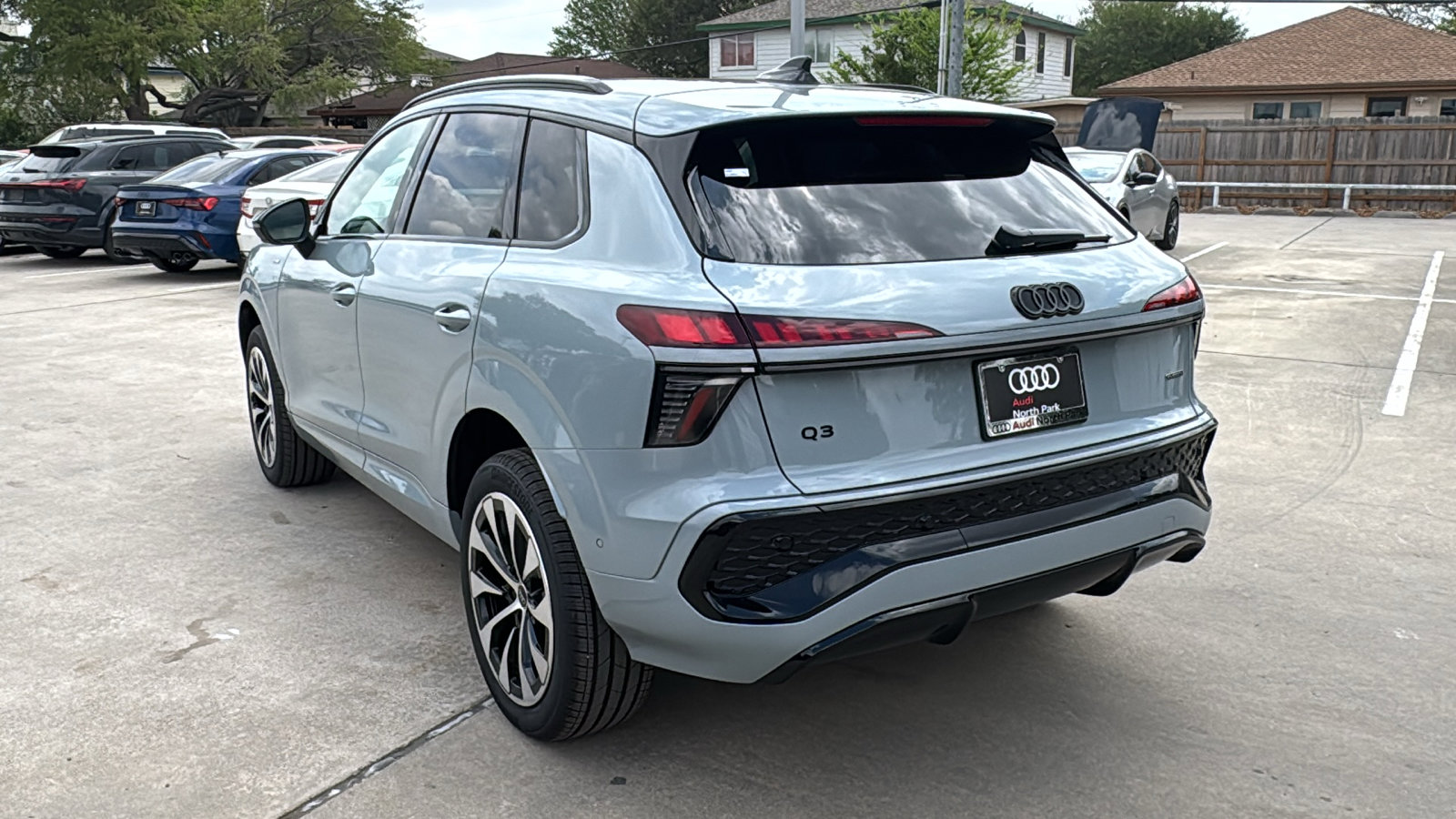 New 2026 Audi Q3 quattro 2.0T AWD/4WD image 5
