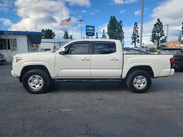 Used 2022 Toyota Tacoma SR w/ SR Convenience Package image 4