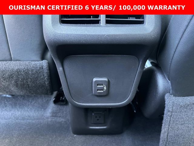 Certified 2023 Chevrolet Equinox RS w/ RS Leather Package AWD/4WD image 15