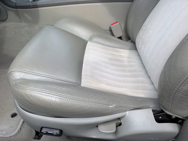 Used 2004 Ford Thunderbird Pacific Coast RWD image 7
