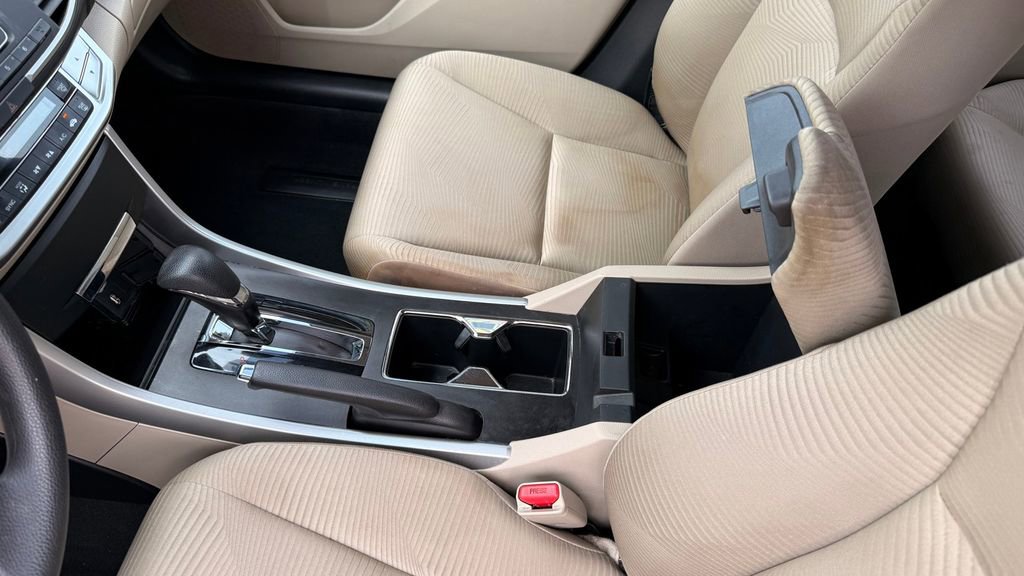 Used 2014 Honda Accord LX image 14