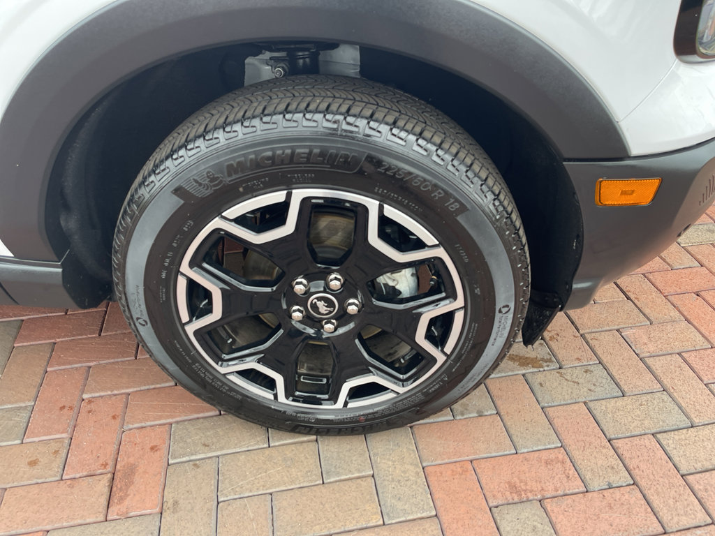 Used 2025 Ford Bronco Sport Outer Banks w/ Outer Banks Tech Package+ image 6