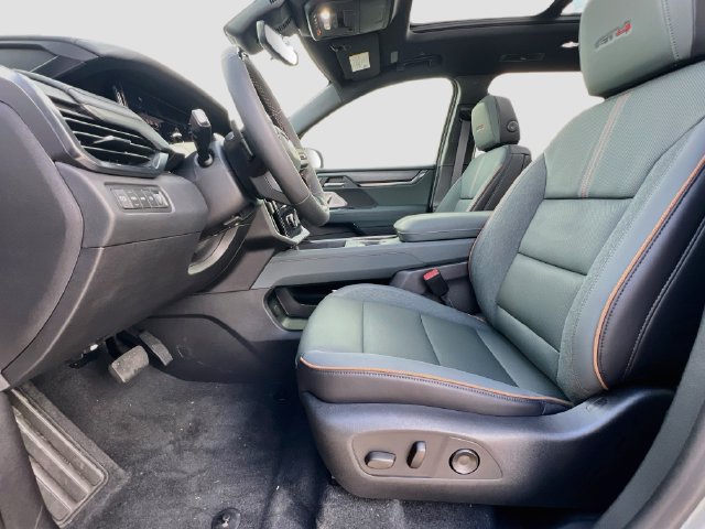 New 2027 GMC Acadia AT4 w/ AT4 Reserve Package AWD/4WD image 15