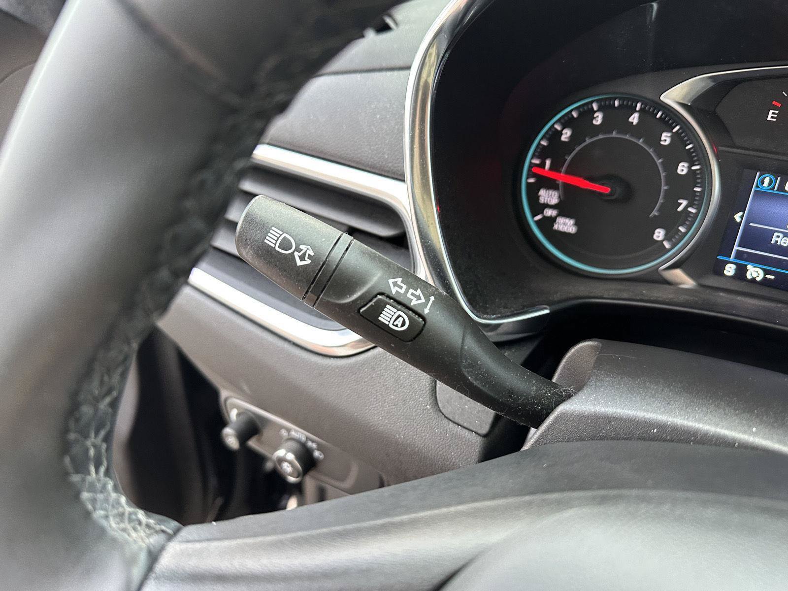 Used 2024 Chevrolet Equinox LT AWD/4WD image 27