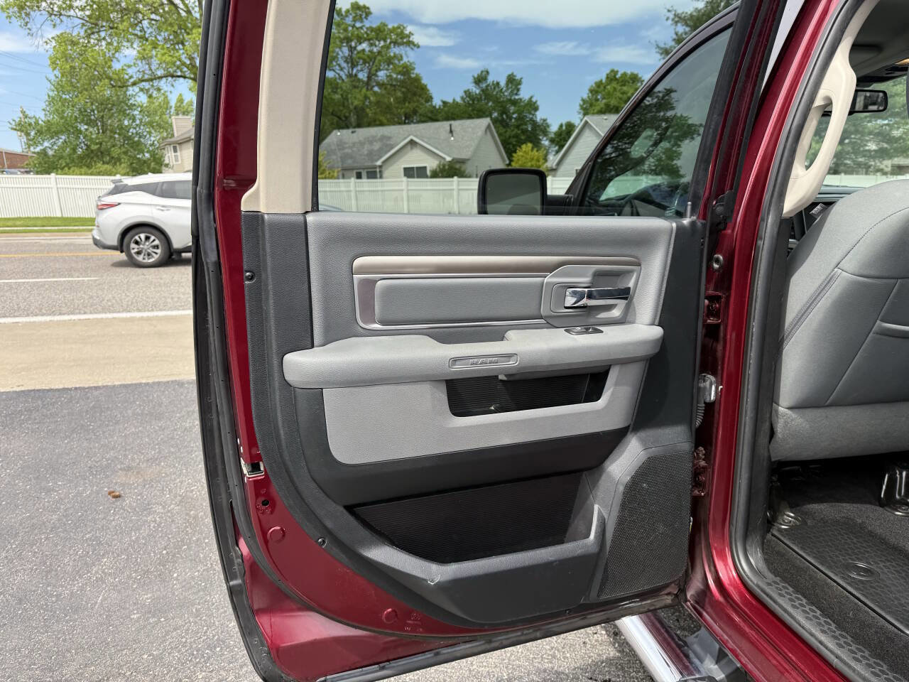 Used 2017 RAM 1500 Big Horn AWD/4WD image 17