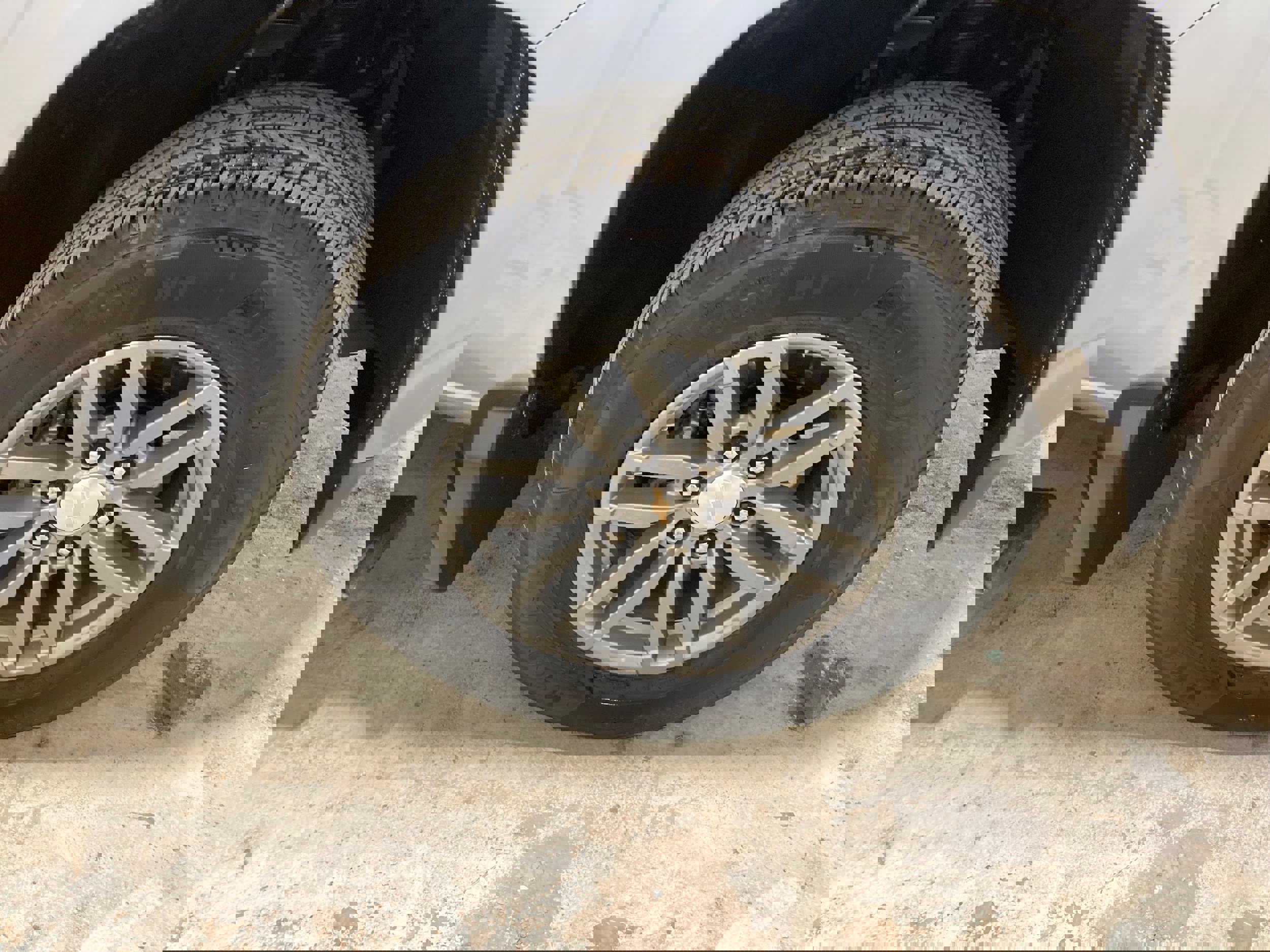 Used 2023 Chevrolet Colorado LT w/ LT Convenience Package II image 11