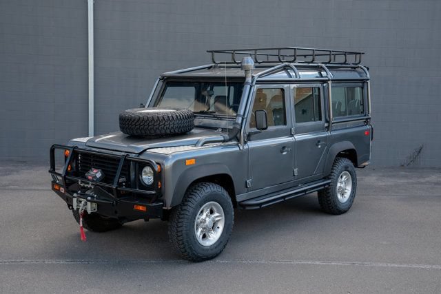 Used 1993 Land Rover Defender 110 AWD/4WD image 7