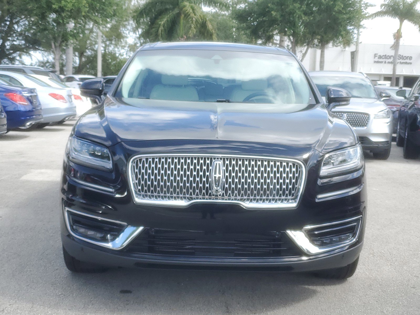 Certified 2019 Lincoln Nautilus Black Label image 3