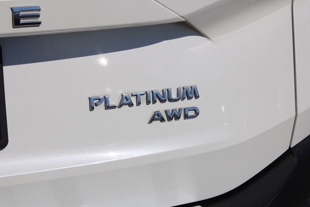 Used 2021 Nissan Rogue Platinum image 9