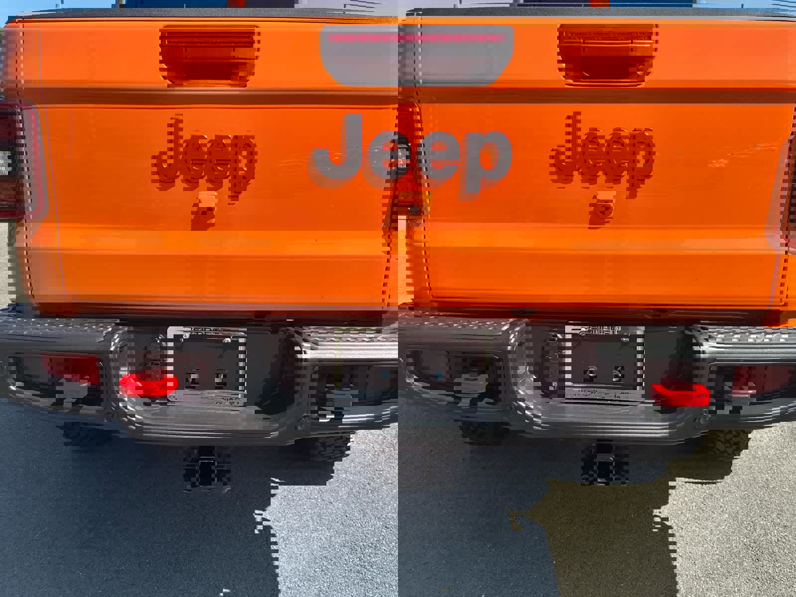 New 2025 Jeep Gladiator Rubicon image 11