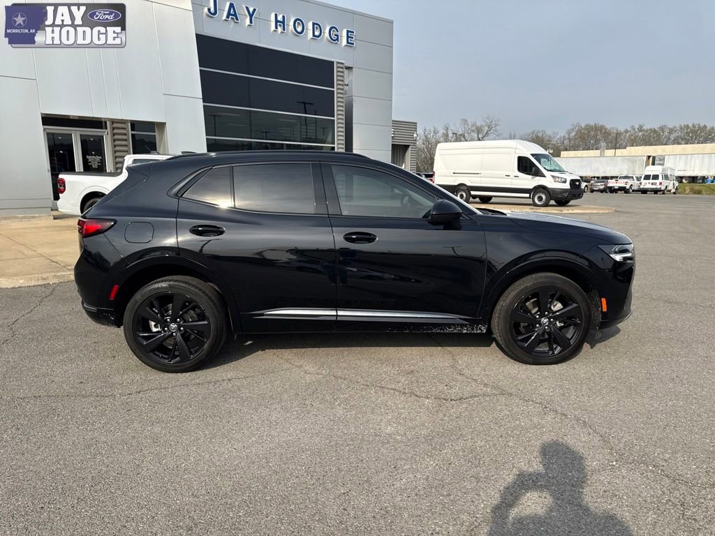 Used 2023 Buick Envision Preferred image 8