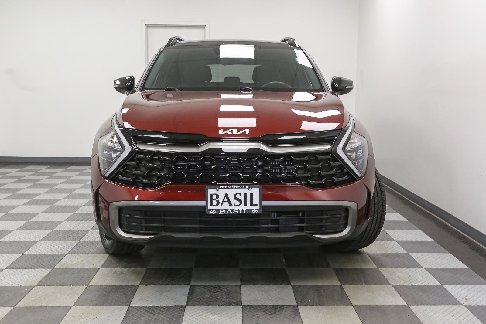 Used 2023 Kia Sportage X-Line AWD/4WD image 3