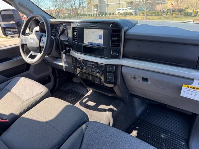 New 2026 Ford F550 4x4 Regular Cab Super Duty w/ XLT Value Package image 20